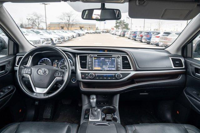 used 2015 Toyota Highlander car, priced at $15,990