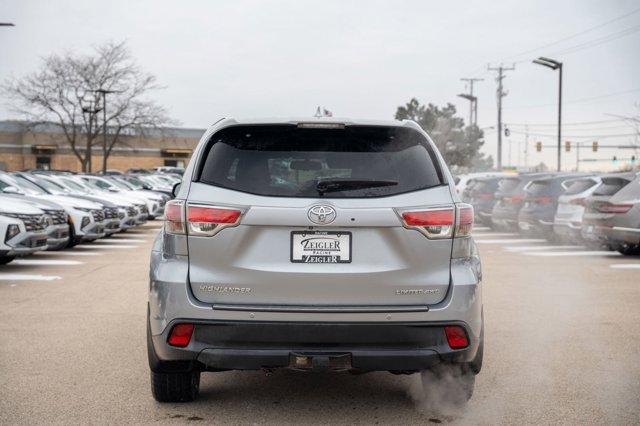 used 2015 Toyota Highlander car, priced at $15,990