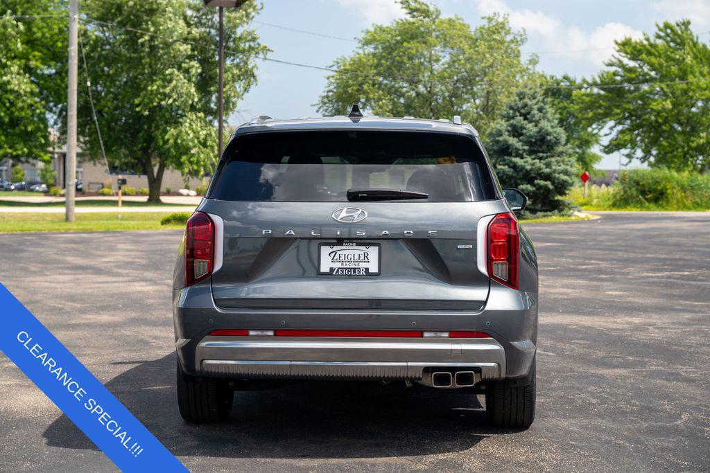 used 2025 Hyundai Palisade car, priced at $46,987