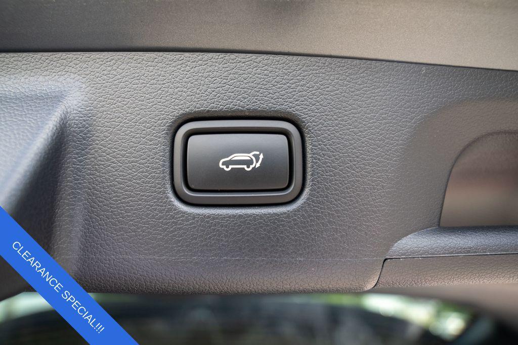 used 2025 Hyundai Palisade car, priced at $46,987