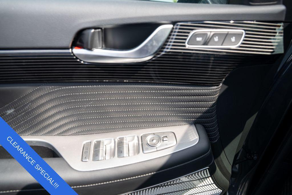 used 2025 Hyundai Palisade car, priced at $46,987