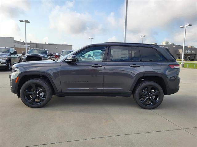 new 2024 Jeep Grand Cherokee car, priced at $54,015