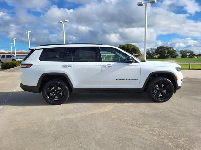 new 2024 Jeep Grand Cherokee L car, priced at $45,580