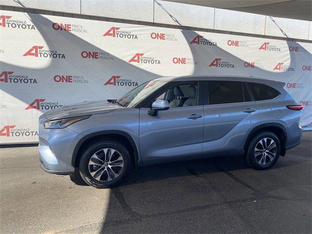 used 2023 Toyota Highlander car, priced at $41,981