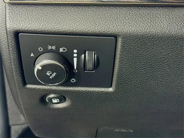 used 2018 Jeep Grand Cherokee car, priced at $23,981