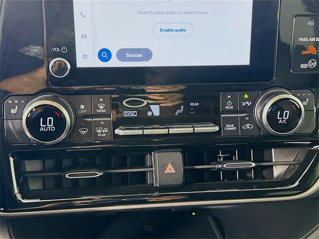 used 2025 Toyota Highlander car, priced at $48,981
