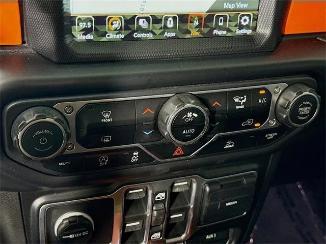 used 2023 Jeep Gladiator car, priced at $37,984