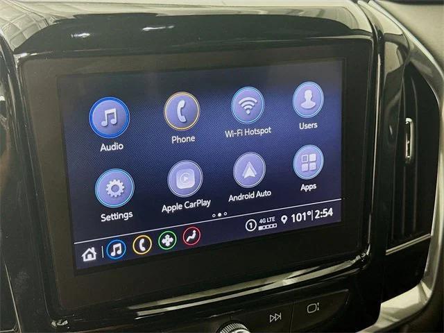 used 2022 Chevrolet Traverse car, priced at $24,983