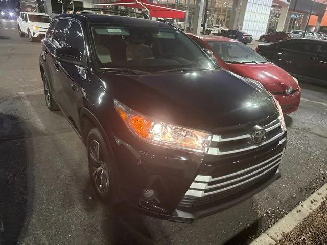 used 2019 Toyota Highlander car, priced at $24,981