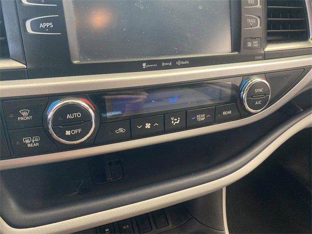 used 2016 Toyota Highlander car, priced at $19,981