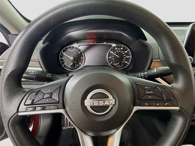 used 2023 Nissan Altima car, priced at $21,981