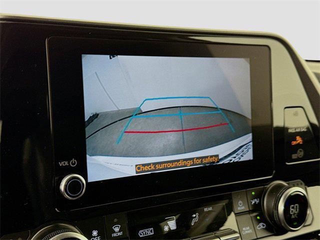 used 2025 Toyota Highlander car, priced at $47,981