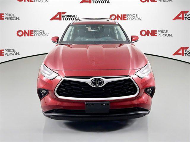 used 2023 Toyota Highlander car, priced at $38,981