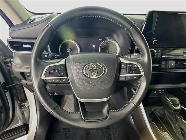 used 2023 Toyota Highlander car, priced at $32,981