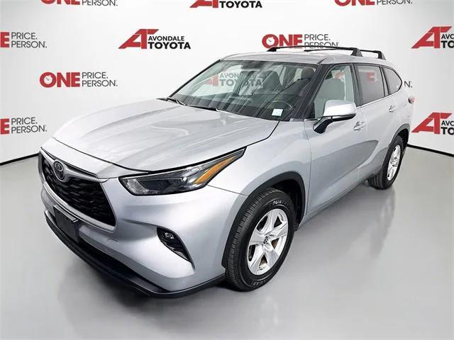 used 2023 Toyota Highlander car, priced at $32,981