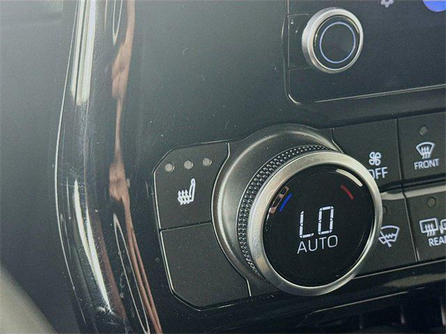 used 2025 Toyota Highlander car, priced at $48,981