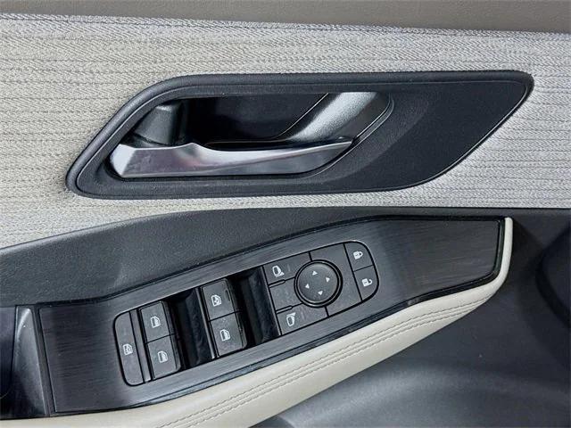 used 2022 Nissan Rogue car, priced at $22,981