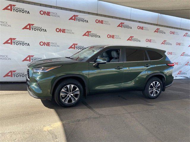 used 2023 Toyota Highlander car, priced at $39,981