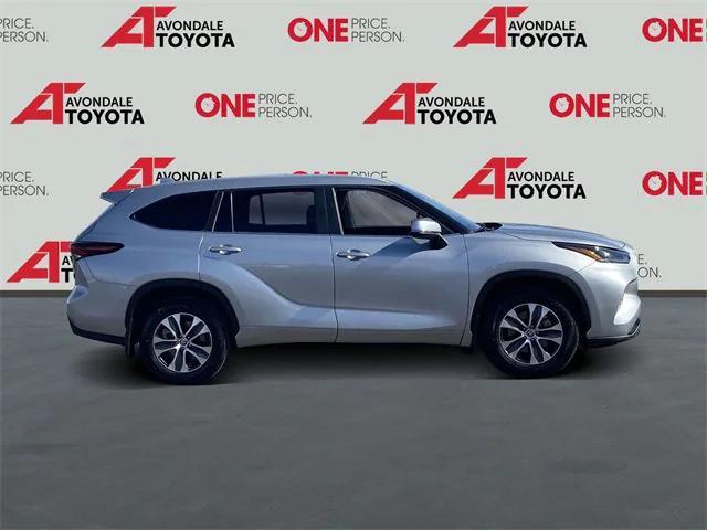 used 2024 Toyota Highlander car, priced at $44,981