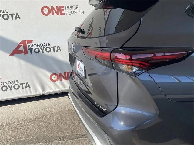 used 2024 Toyota Highlander car, priced at $47,481