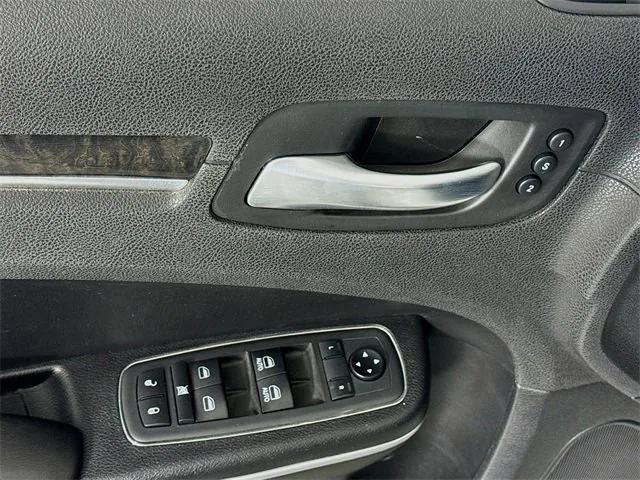 used 2019 Chrysler 300 car, priced at $18,981