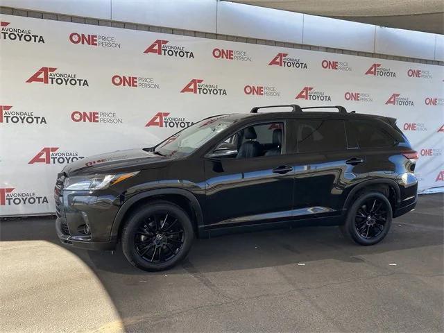 used 2019 Toyota Highlander car, priced at $22,986