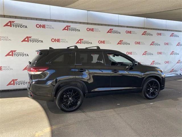 used 2019 Toyota Highlander car, priced at $22,986