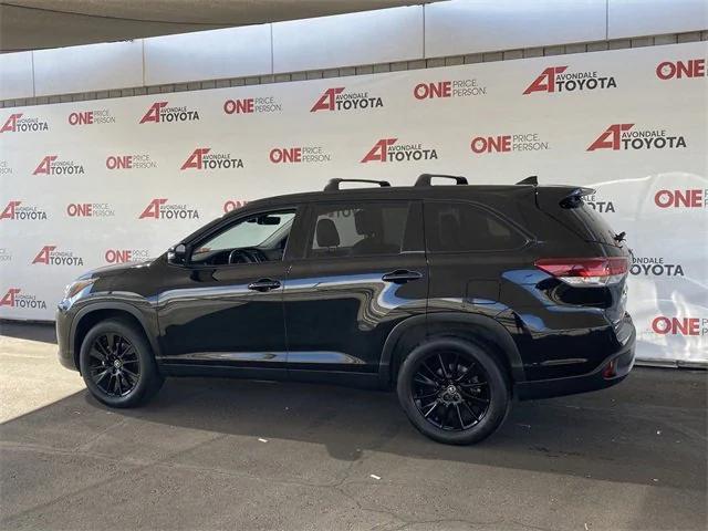 used 2019 Toyota Highlander car, priced at $22,986