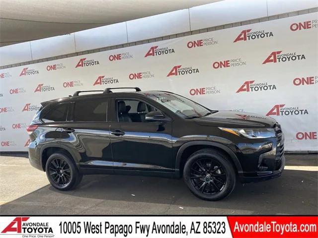 used 2019 Toyota Highlander car, priced at $22,986