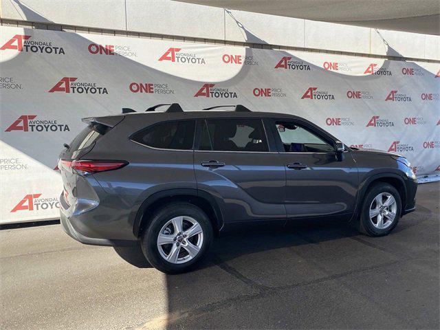 used 2023 Toyota Highlander car, priced at $35,981