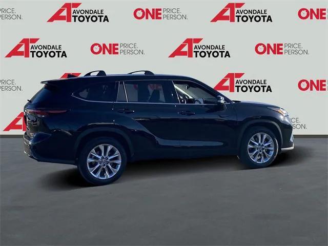 used 2024 Toyota Highlander car, priced at $44,981