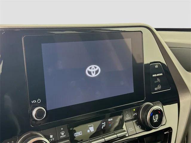 used 2025 Toyota Highlander car, priced at $48,981