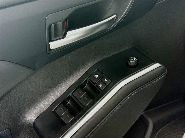 used 2025 Toyota Highlander car, priced at $48,481