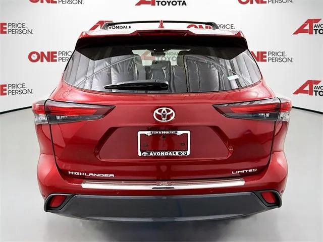 used 2024 Toyota Highlander car, priced at $42,485