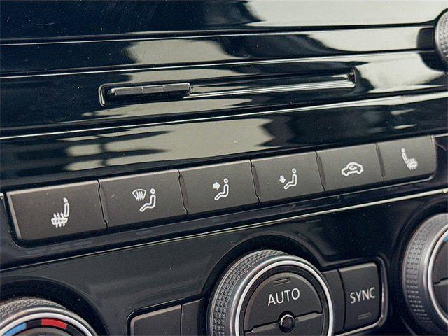 used 2022 Volkswagen Passat car, priced at $21,981