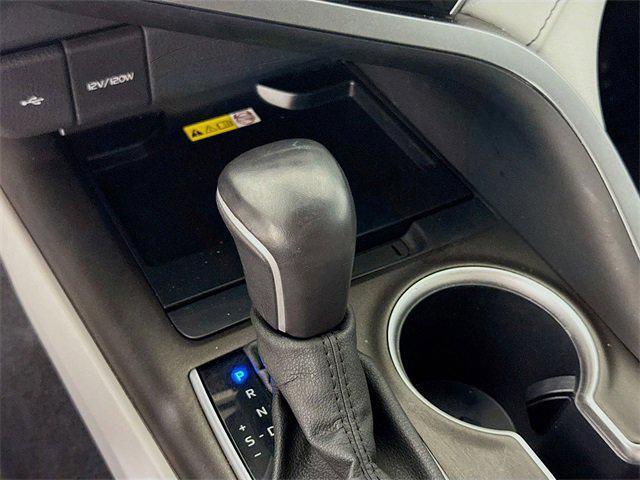 used 2022 Toyota Camry Hybrid car, priced at $29,981