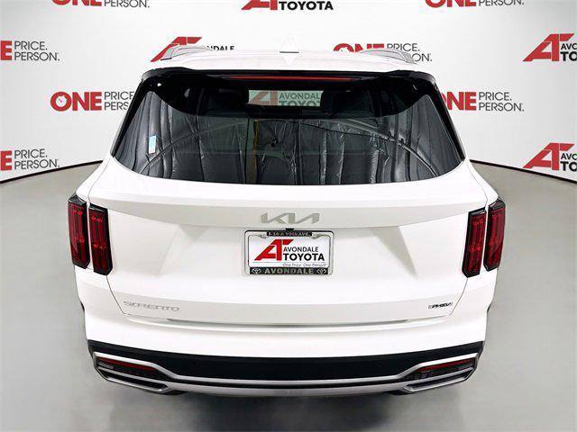 used 2023 Kia Sorento Plug-In Hybrid car, priced at $33,484
