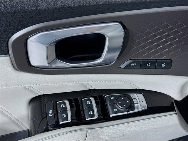 used 2023 Kia Sorento Plug-In Hybrid car, priced at $33,484