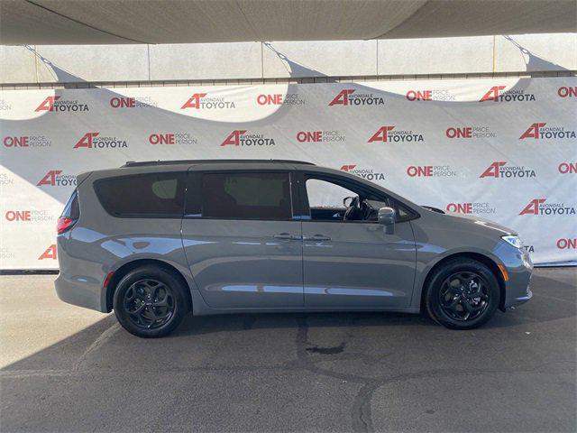 used 2021 Chrysler Pacifica Hybrid car, priced at $24,982