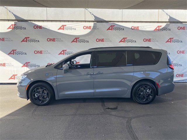 used 2021 Chrysler Pacifica Hybrid car, priced at $24,982