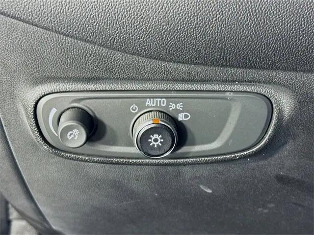 used 2020 Chevrolet Equinox car, priced at $15,981