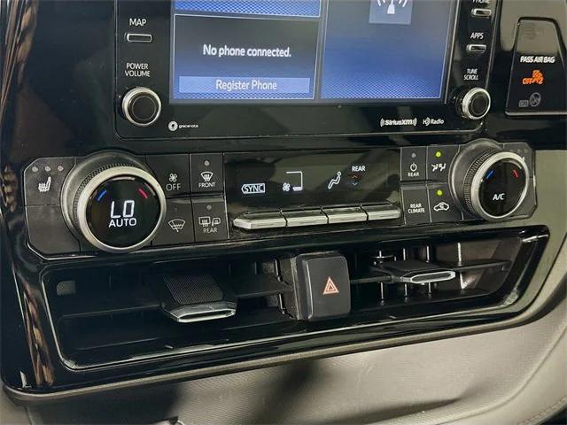 used 2021 Toyota Highlander car, priced at $26,486