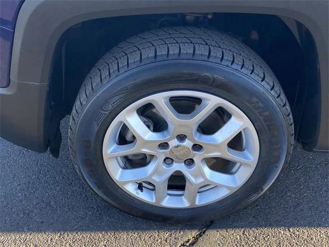 used 2017 Jeep Renegade car, priced at $12,486