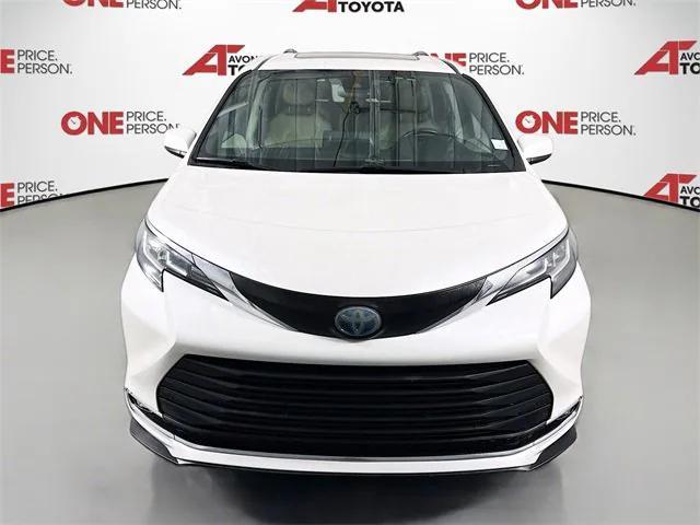 used 2021 Toyota Sienna car, priced at $39,982