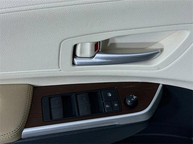 used 2021 Toyota Sienna car, priced at $39,982