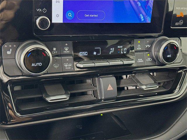 used 2024 Toyota Highlander car, priced at $39,981
