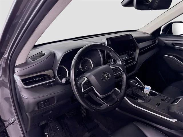 used 2024 Toyota Highlander car, priced at $41,981