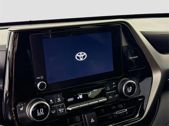 used 2024 Toyota Highlander car, priced at $41,981