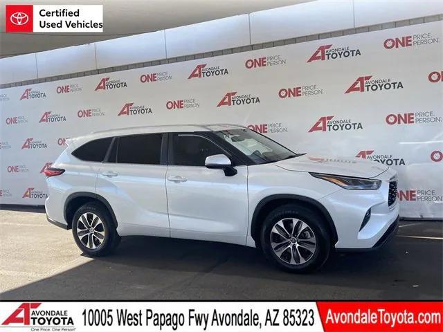 used 2023 Toyota Highlander car, priced at $38,981