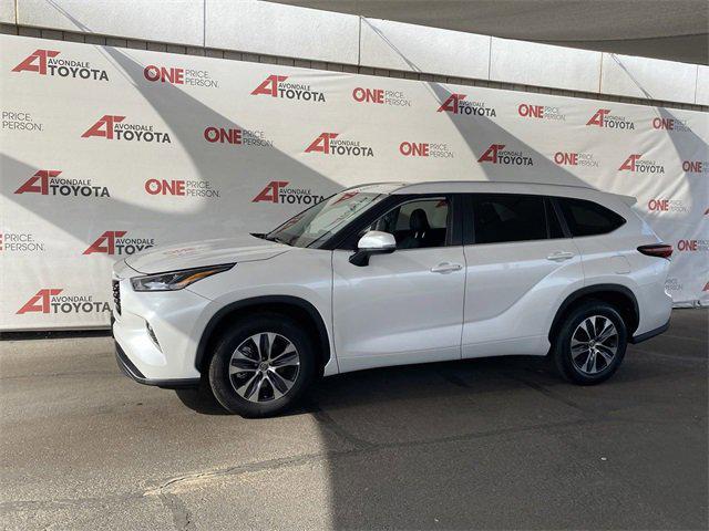 used 2024 Toyota Highlander car, priced at $43,981